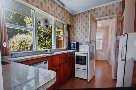 Photo of property in 17 Matipo Avenue, Pomare, Rotorua, 3015