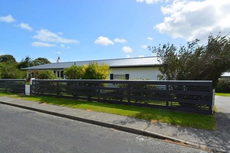 Photo of property in 2 Medway Street, Kingswell, Invercargill, 9812