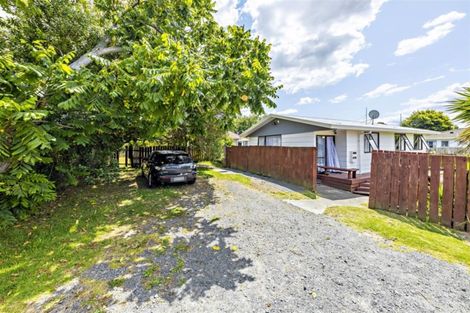 Photo of property in 2/61 Redcrest Avenue, Red Hill, Papakura, 2110