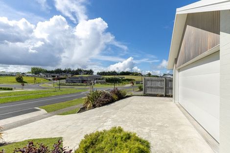 Photo of property in 3 Syrah Grove, Te Kauwhata, 3710