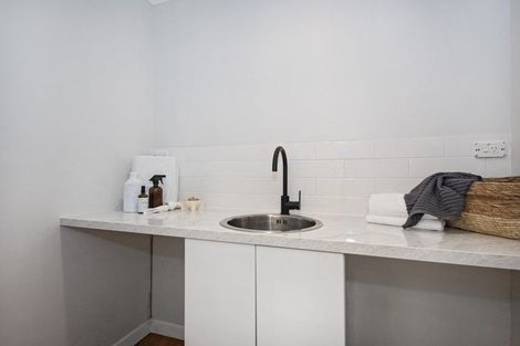 Photo of property in 15 Cairnfield Road, Kensington, Whangarei, 0112