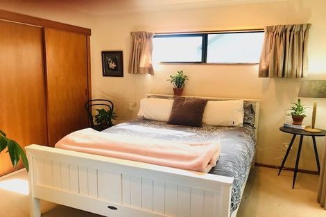 Photo of property in 3 Kentia Place, Havelock North, 4130