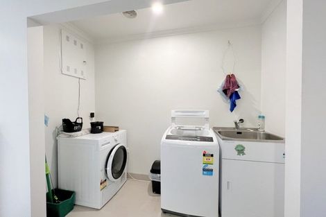 Photo of property in 59 Carrington Avenue, Silverdale, Hamilton, 3216