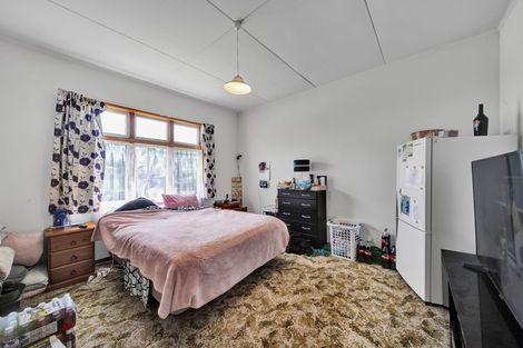 Photo of property in 4 George Street, Hawera, 4610