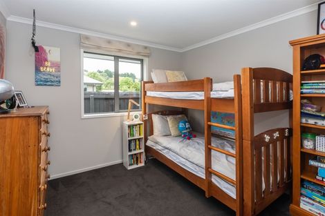 Photo of property in 44 Worsleys Road, Cracroft, Christchurch, 8025