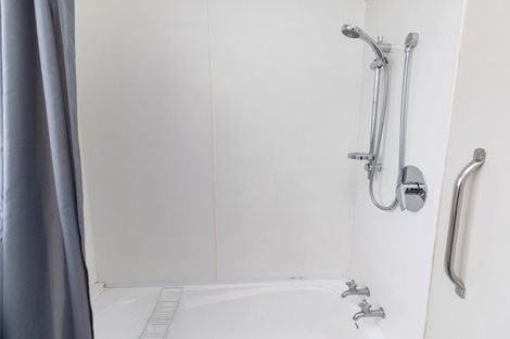 Photo of property in 3 Cook Street, Levin, 5510