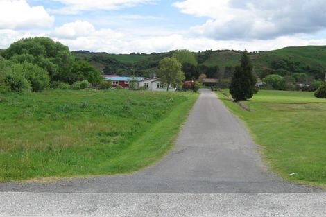 Photo of property in 397 State Highway 33, Mourea, Rotorua, 3074