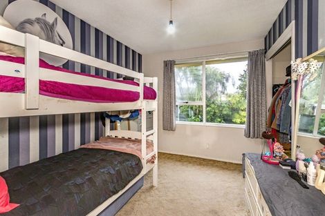 Photo of property in 45 Oakley Crescent, Hornby, Christchurch, 8042