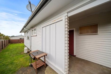 Photo of property in 41 Fairfield Road, Hawera, 4610
