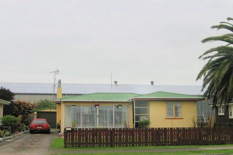 Photo of property in 16 Lee Avenue, Paeroa, 3600