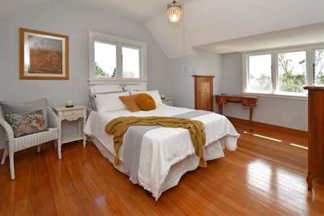 Photo of property in 8 Norwood Street, Beckenham, Christchurch, 8023