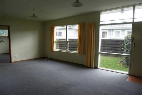 Photo of property in 16 Veronica Avenue, Marewa, Napier, 4110