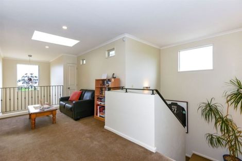 Photo of property in 8 Napoleon Close, Harewood, Christchurch, 8051
