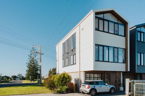 Photo of property in 1/15 Edinburgh Street, Waihi Beach, 3611