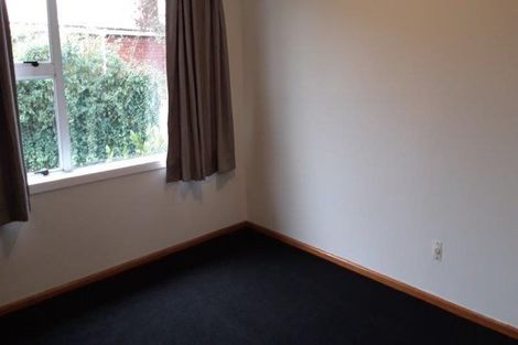 Photo of property in 21 Eglinton Street, Avondale, Christchurch, 8061