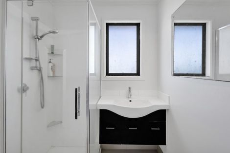 Photo of property in 4923 South Road, Opunake, 4681