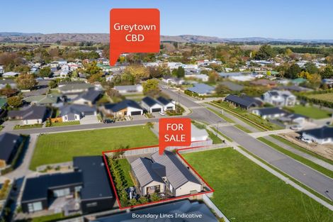 Photo of property in 6 Farley Avenue, Greytown, 5712