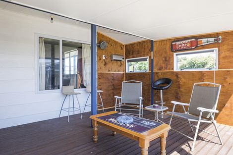 Photo of property in 8 Mercury Street, Milson, Palmerston North, 4414