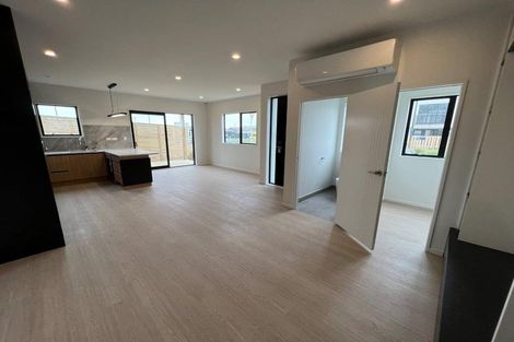 Photo of property in 1a Matakohe Road, Westgate, Auckland, 0814