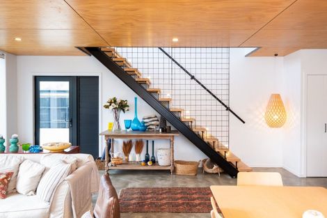 Photo of property in 52 Charles Street, Westshore, Napier, 4110