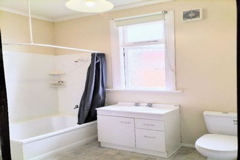 Photo of property in 14 Crest Street, Tainui, Dunedin, 9013