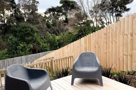 Photo of property in 11 Ti Tree Lane, Stanmore Bay, Whangaparaoa, 0932