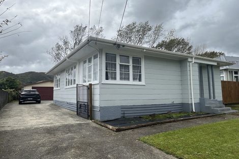 Photo of property in 33 Prouse Crescent, Naenae, Lower Hutt, 5011