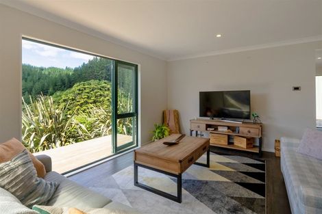 Photo of property in 396 Mangaone South Road, Reikorangi, Waikanae, 5391