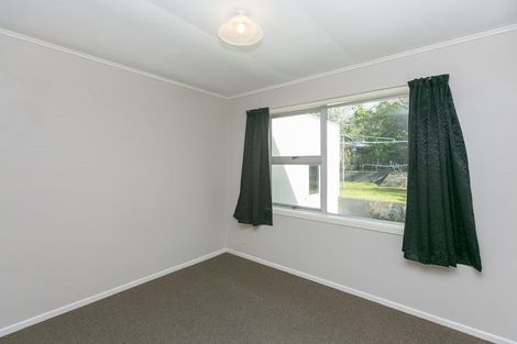 Photo of property in 5a Marina Grove, Frankleigh Park, New Plymouth, 4310