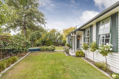 Photo of property in 10 Rhodes Drive, Kelvin Grove, Palmerston North, 4414