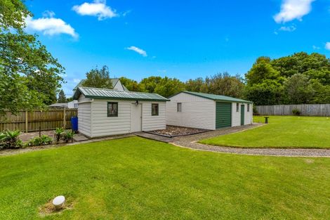 Photo of property in 19 Rosella Grove, Waimauku, 0812