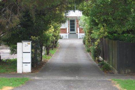 Photo of property in 2/3a Huapai Street, Onehunga, Auckland, 1061