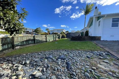 Photo of property in 10 Beldon Place, Pakuranga Heights, Auckland, 2010