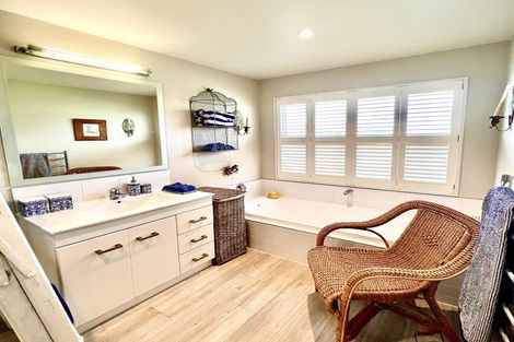 Photo of property in 1 Simeon Quay, Lyttelton, 8082