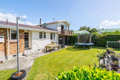 Photo of property in 7 Fairbrother Street, Carterton, 5713