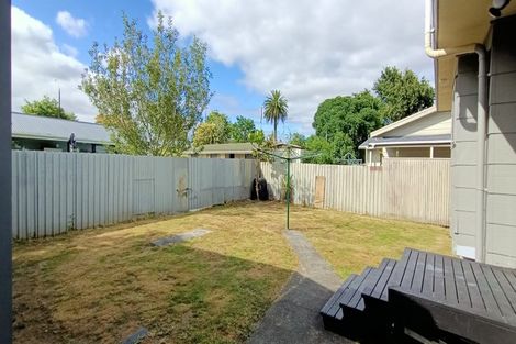 Photo of property in 2/17 Onslow Road, Papakura, 2110
