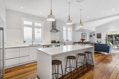 Photo of property in 30 Lambeth Road, Mount Eden, Auckland, 1041