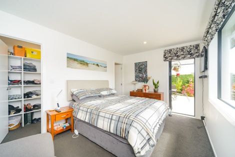 Photo of property in 43a Abraham Crescent, Milson, Palmerston North, 4414