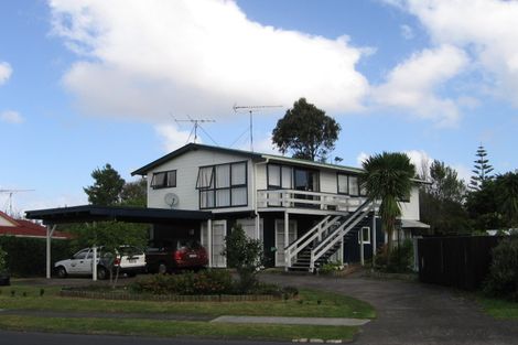 Photo of property in 21 Meadway, Sunnyhills, Auckland, 2010