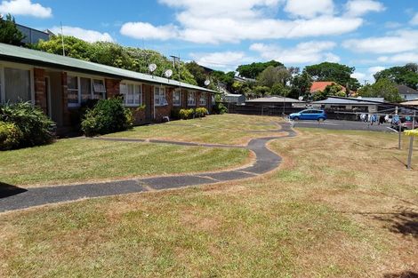 Photo of property in 2/44 Graham Street, Hamilton East, Hamilton, 3216