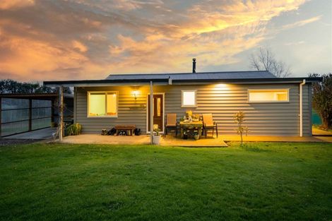 Photo of property in 6 Aerodrome Road, Lorneville, Invercargill, 9876