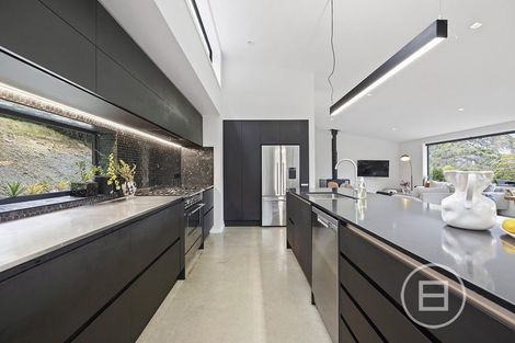 Photo of property in 18 Lookout Drive, Mount Creighton, Queenstown, 9371