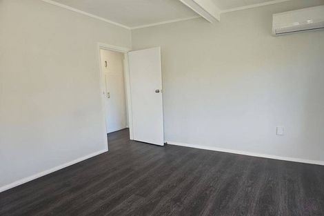 Photo of property in 88 Victoria Street, Carterton, 5713