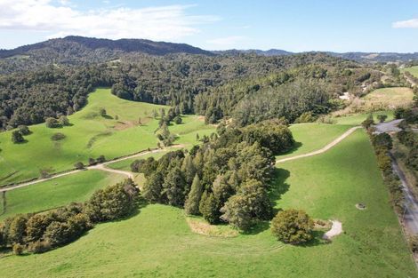 Photo of property in Pigs Head Road, Whakapara, Hikurangi, 0184