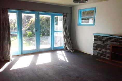 Photo of property in 2289 South Road, Okato, New Plymouth, 4374