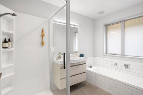 Photo of property in 5 Eagleview Rise, Welcome Bay, Tauranga, 3175