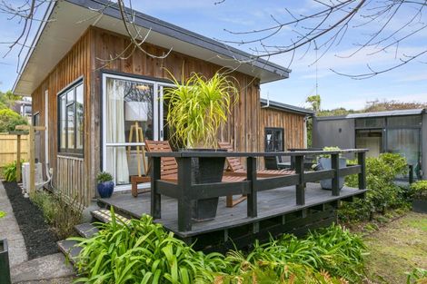 Photo of property in 43 Chesham Avenue, Waipahihi, Taupo, 3330