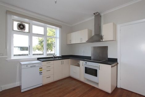 Photo of property in 158 Palmers Road, New Brighton, Christchurch, 8083