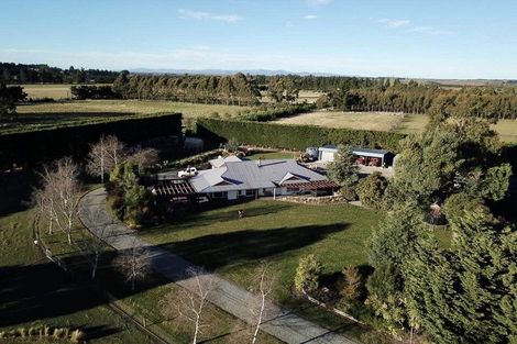 Photo of property in 235 Fishers Road, Loburn, Rangiora, 7473