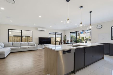 Photo of property in 28 Crossgar Road, Flat Bush, Auckland, 2019